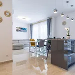 Ledeno Luxury Апартаменты Сплит