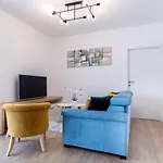 Апартаменты Ledeno Luxury *