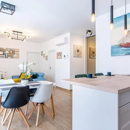 Apartamento Ledeno Luxury