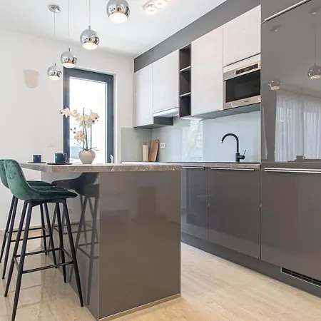 Ledeno Luxury Apartman