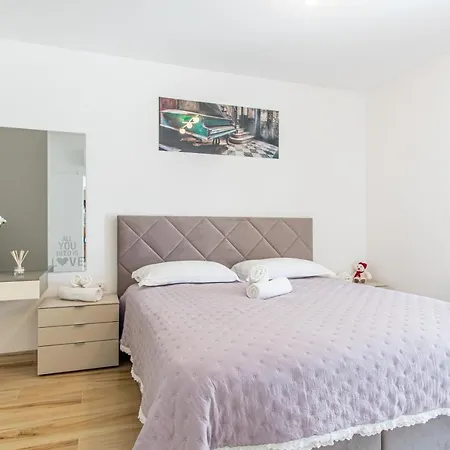 Ledeno Luxury Apartmán Split